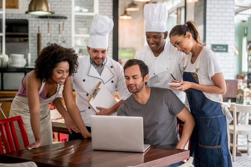 HRIS for F&B: A Custom HR Solution That Reduces Employee Turnover